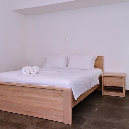 Koukaki, A Minimal Studio Афины Экстерьер фото
